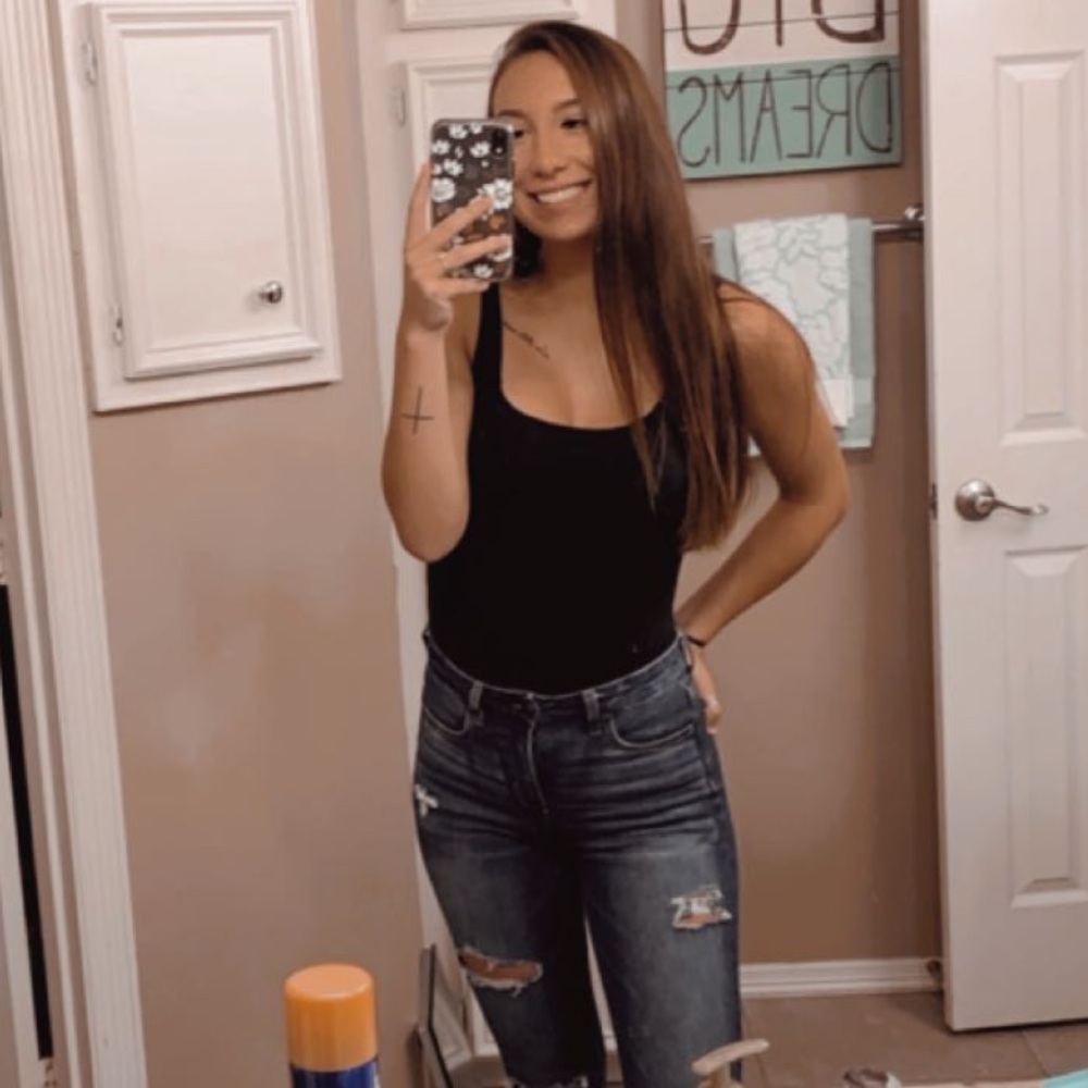 Meet your Posher!💕